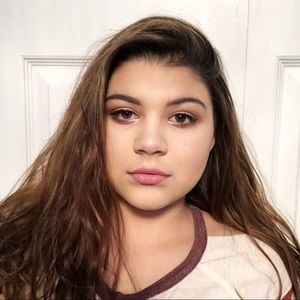 Meet your Posher, May